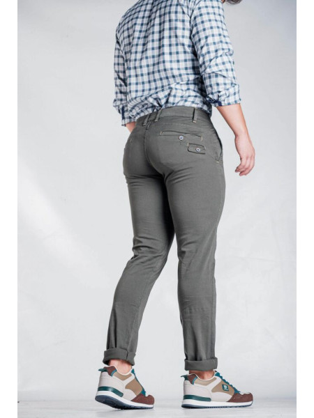 Pantalón Slim La Vaquera Kakhy
