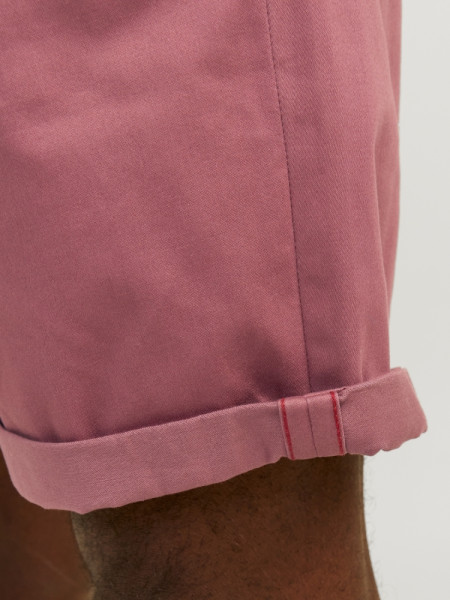 BERMUDA CORTE CHINO BURDEOS