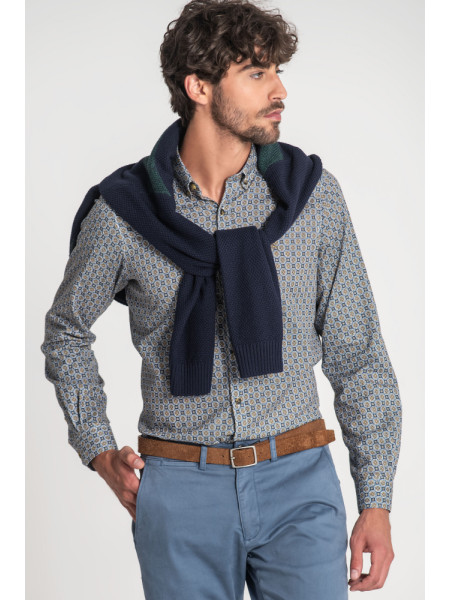 CAMISA ESTAMPADA MOSAICO MARRON