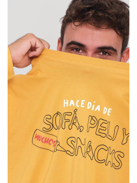 PIJAMA "SOFA, PELI Y SNACKS"