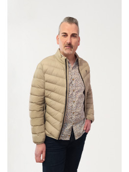 CAZADORA ULTRALIGHT BEIGE 2