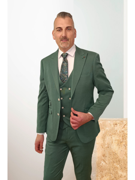 TRAJE VERDE CON CHALECO