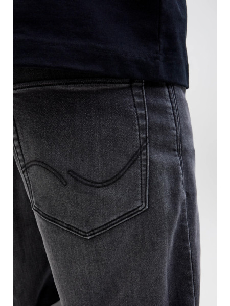 BERMUDA VAQUERA BLACK