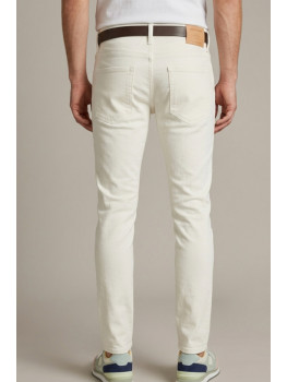 PANTALON BLANCO VAQUERO 2